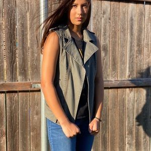 olive green/khaki vest